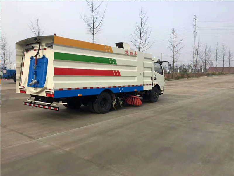 4X2 Dongfeng 5m3 Road Cleaning Trucks