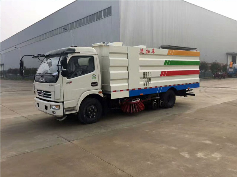 4X2 Dongfeng 5m3 Road Cleaning Trucks