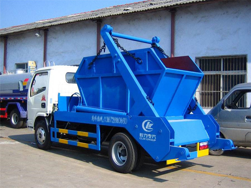 4X2 Dongfeng 5m3 Swing Arm Garbage Trucks