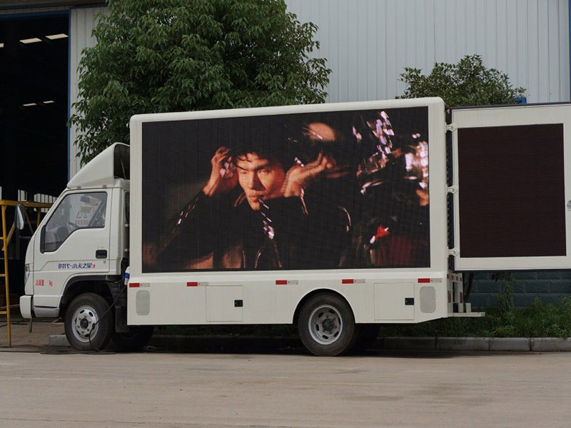 P6 Mobile Billboard LED Advertising Trucks