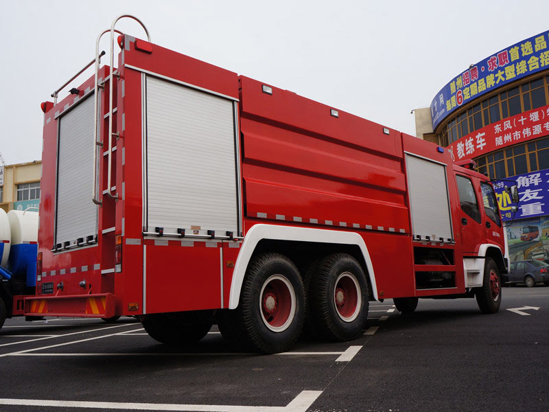 10CBM ISUZU Foam Water Fire Fighting Trucks