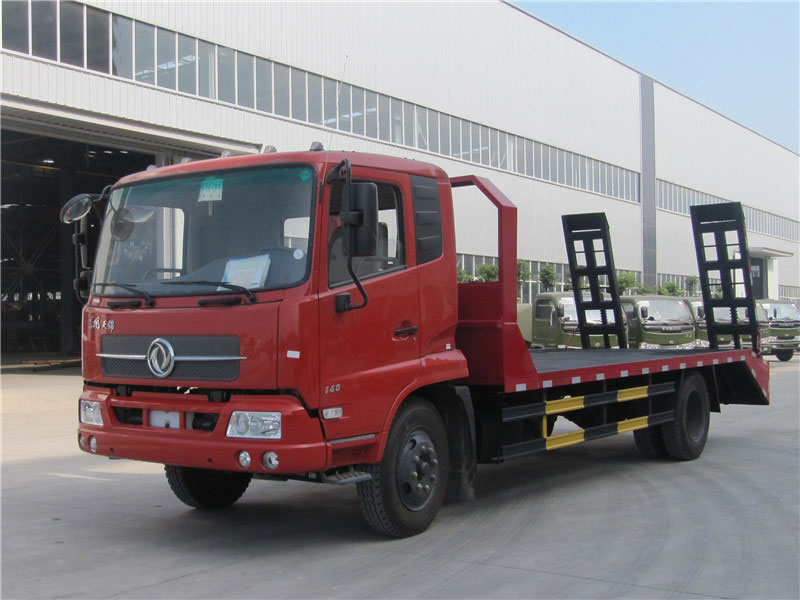 10 Ton Dongfeng Flatbed Truck For Excavator Transport