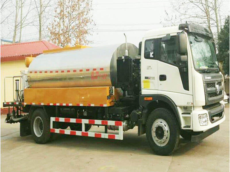 10m3 FOTON Asphalt Distributor Trucks