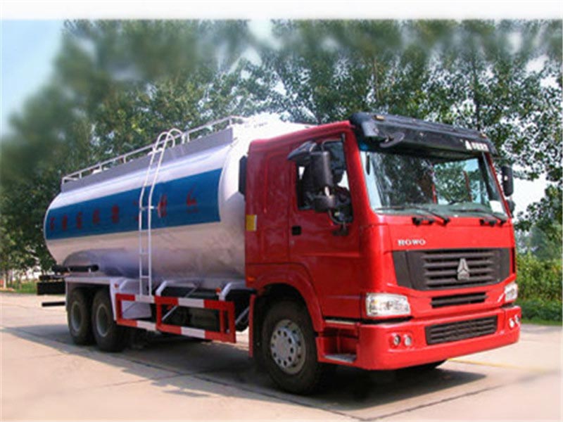 6X4 Sinotruk HOWO 30CBM Bulk Cement Trucks