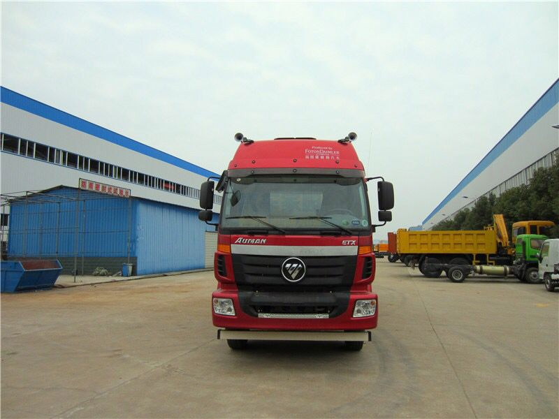 6X4 Sinotruk HOWO 30CBM Bulk Cement Trucks