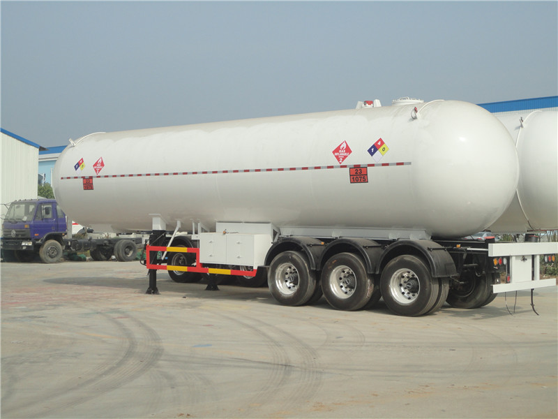 3 Axles 56000 Liters LPG Tank Semi Trailers