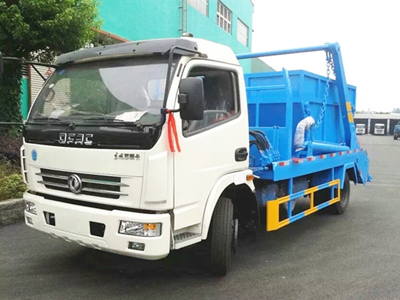 4X2 Dongfeng 5m3 Skip Loader Garbage Trucks