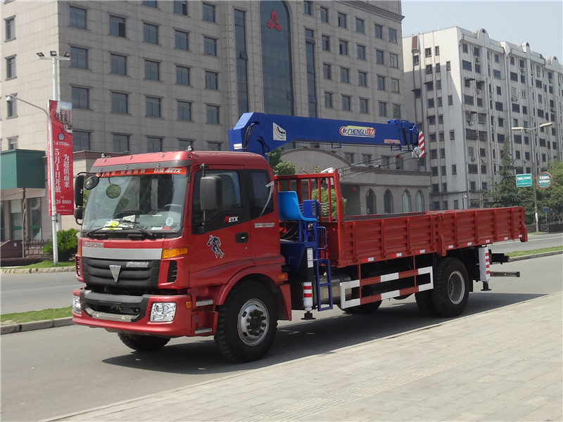 5 Ton XCMG Truck Mounted Crane