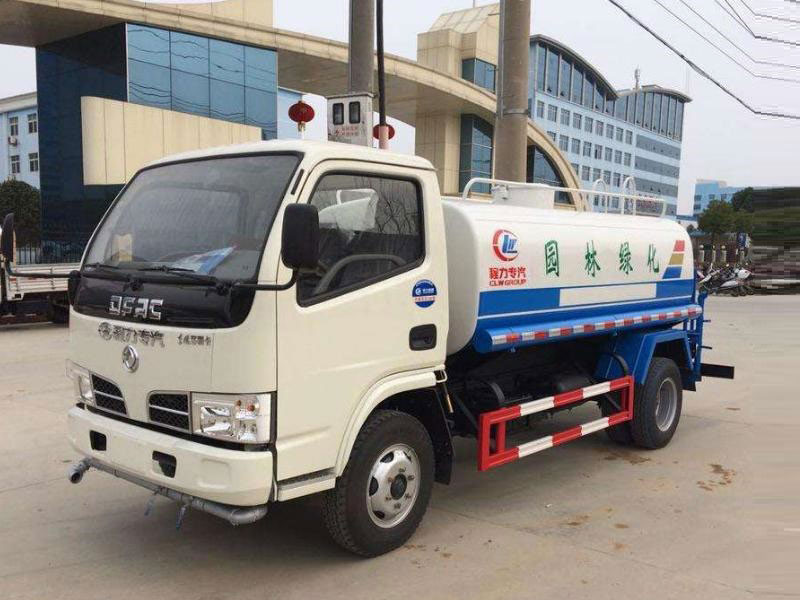 4x2 Dongfeng 5CBM Water Tanker Truck