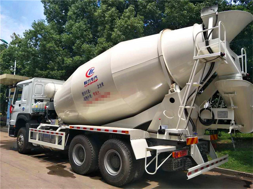 Sinotruk 6*4 12m3 Concrete Mixer Truck