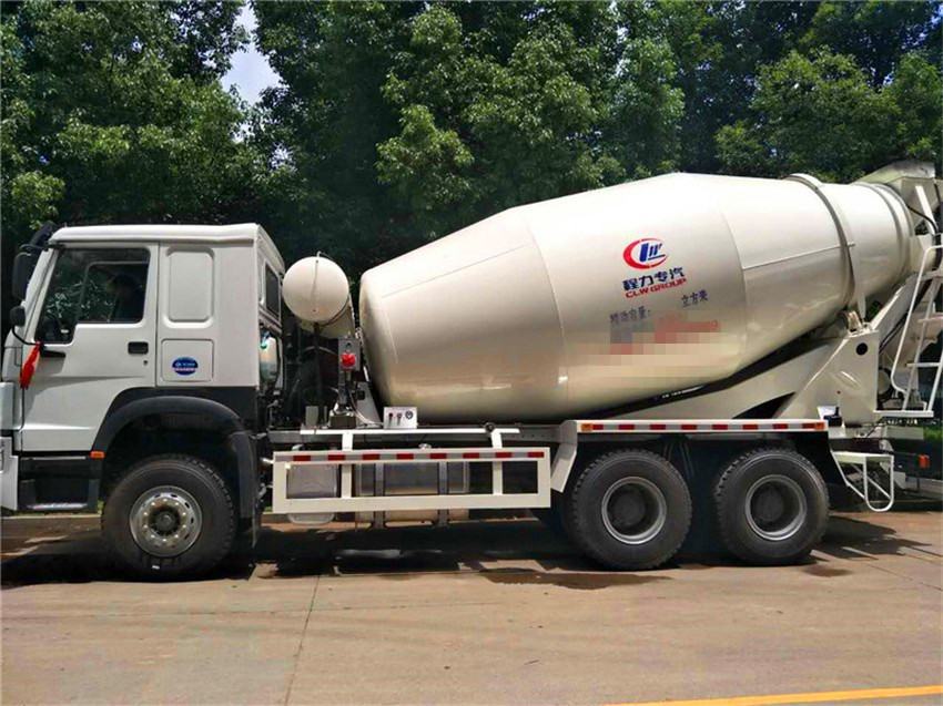 Sinotruk 6*4 12m3 Concrete Mixer Truck